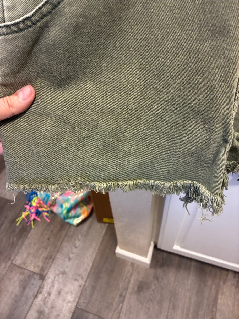 Melville 100% cotton green denim short overalls w/ a distressed, frayed hem. - Picture 8 of 14